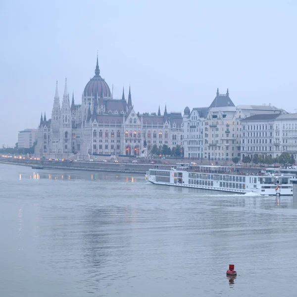 Budapest Parlamento Actualmente Edificio Más Grande Hungría —  Fotos de Stock