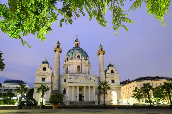 Charles Church Karlskirche Barockkyrka Belägen Södra Sidan Karlsplatz Wien Österrike — Stockfoto