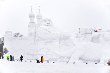Harbin, Çin - 21 Ocak 2017: Kar Çin, Harbin Güneş Adası Uluslararası kar heykel sanat Expo heykeller. Harbin şehri, Heilongjiang, Çin'de bulunmaktadır.