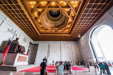 Chiang Kai-shek Memorial Hall Taipei, Tayvan, bir Ulusal Anıtı, Simgesel Yapı ve Turizm cazibe Cumhurbaşkanı Chiang Kai-Şek bellekte dikilmiş olduğunu.
