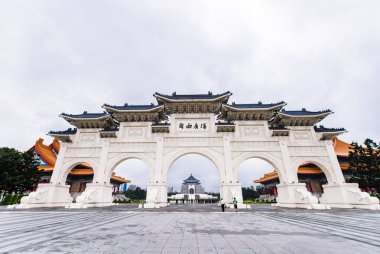 Chiang Kai-shek Memorial Hall Taipei, Tayvan, bir Ulusal Anıtı, Simgesel Yapı ve Turizm cazibe Cumhurbaşkanı Chiang Kai-Şek bellekte dikilmiş olduğunu.