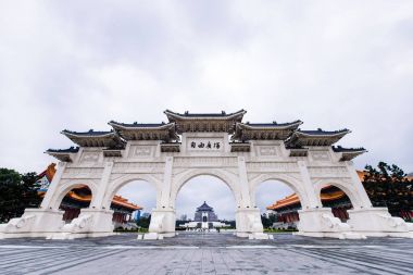 Chiang Kai-shek Memorial Hall Taipei, Tayvan, bir Ulusal Anıtı, Simgesel Yapı ve Turizm cazibe Cumhurbaşkanı Chiang Kai-Şek bellekte dikilmiş olduğunu.