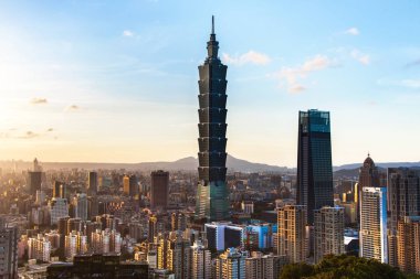 Taipei, Tayvan - 09 Ekim 2017: Taipei Dünya Finans Merkezi Taipei, Tayvan bir dönüm noktası gökdelen olarak da bilinir. Binayı resmen dünyanın 2004 2010 yılına kadar en yüksek olarak sınıflandırıldı.