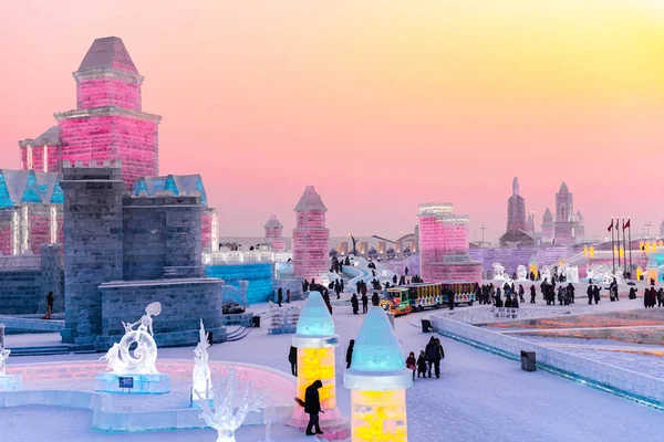 HARBIN, CHINA - 15 ENE 2020: Harbin International Ice and Snow —  Fotos de Stock