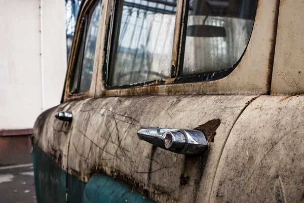 Blick Auf Ein Altes Auto — Stockfoto
