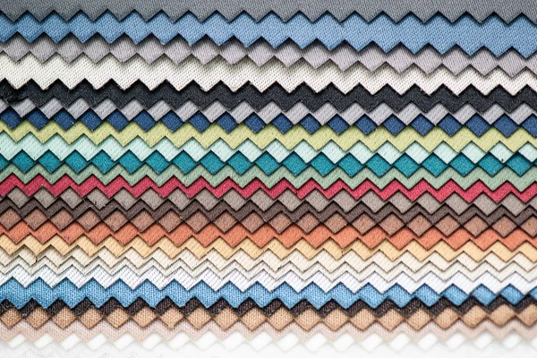 Veelkleurige stof monsters voor gordijnen textiel textuur zigzag — Stockfoto