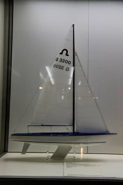 Münih, Almanya - 18 Ocak 2020: Alman Teknik Müzesi dünyanın en büyük bilim ve teknoloji müzesidir ve bunlardan biri en büyük koleksiyon gemisi modellerinden biri olan birçok farklı teknik alanlara sahiptir..