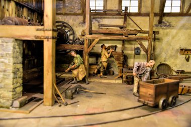 Münih, Almanya - 20 Ocak 2020: Alman Teknik Müzesi, dünyanın en büyük bilim ve teknoloji müzesi olup, bunlardan biri de maden endüstrisi sergisi koleksiyonudur..