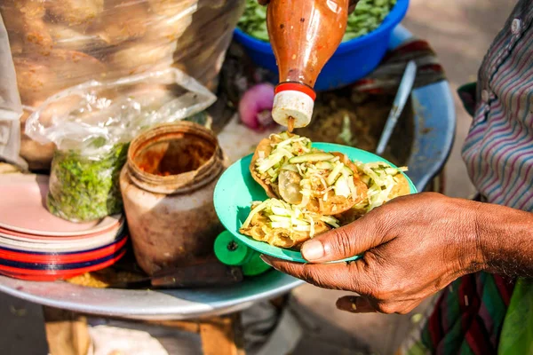 Güney Asya Hindistan Bangladeş Sokak Yemekleri Bhelpuri Panipuri Golgappa