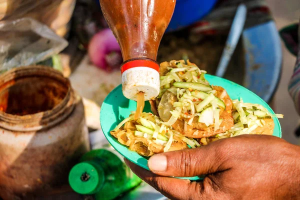 Güney Asya Hindistan Bangladeş Sokak Yemekleri Bhelpuri Panipuri Golgappa