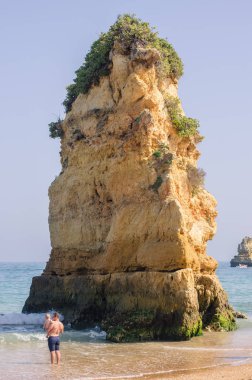 Rock Dona Ana Praia Beach Lagos, Portekiz.