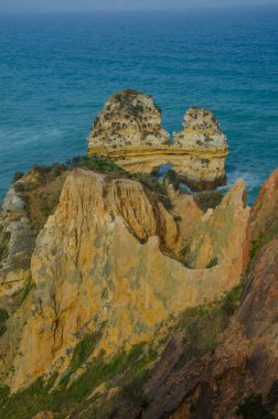 Küçük kumlu Praia yapmak Camilo sahil yakınında Lagos, Portekiz.