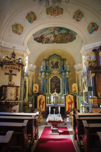 Se préparer au baptême dans l "Église orthodoxe — Photo