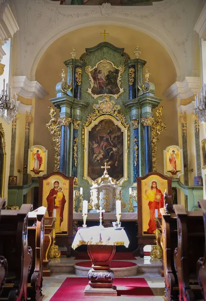 Preparando-se para o batismo na Igreja Ortodoxa — Fotografia de Stock