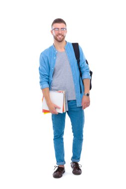Beyaz arka plan üzerinde izole kitap tutan bir okul çantası olan bir erkek öğrenci