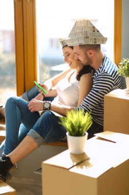 Çift katta oturan ev taşıma