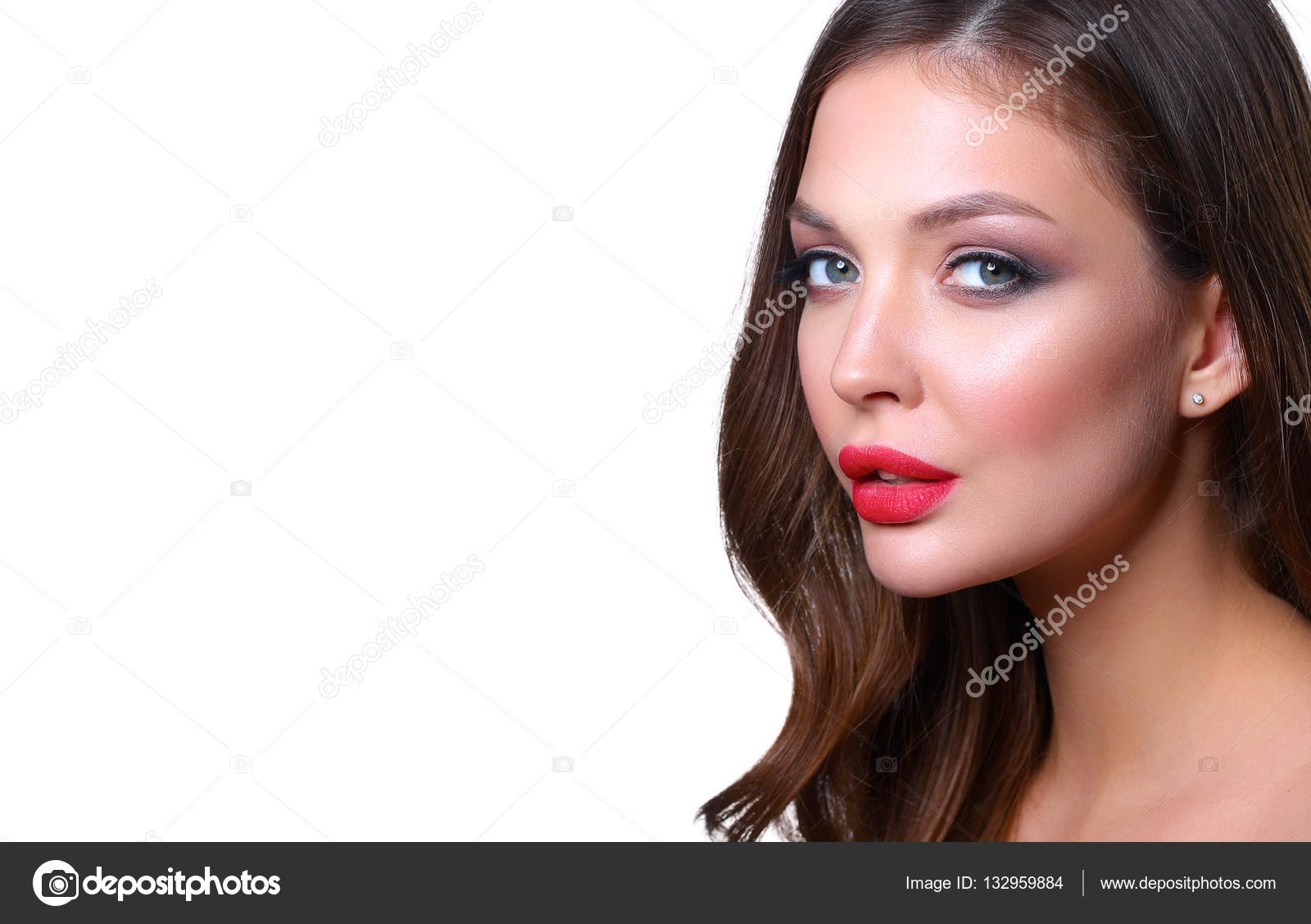 美しい若い女性の顔の肖像画 白い背景で隔離 ストック写真 C Lenets Tatsiana