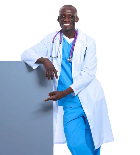 Male doctor holding empty placard. — Stock Photo, Image