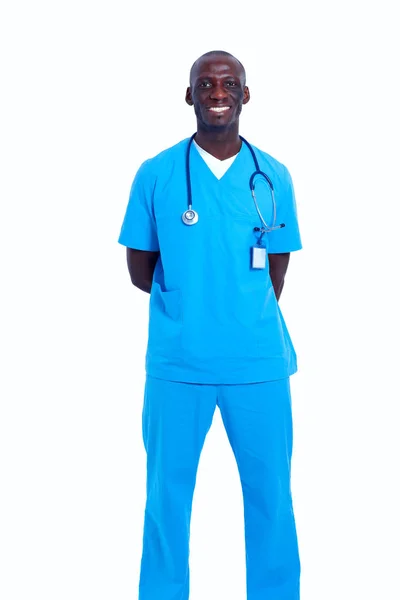 Porträt eines Arztes, der isoliert auf weißem Hintergrund steht — Stockfoto