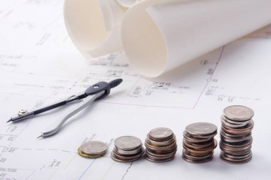 beş para yığınları, bölücüler ve haddelenmiş taslakları