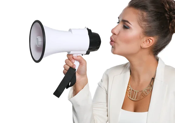 Mujer de negocios con megáfono gritando y gritando aislado sobre fondo blanco —  Fotos de Stock