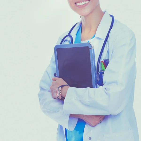 Mooie jonge vrouw met tablet pc, geïsoleerd op witte achtergrond — Stockfoto