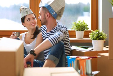 Çift katta oturan ev taşıma