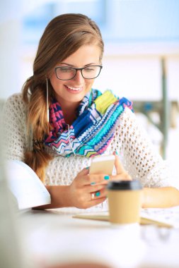 Cep telefonu Üniversitesi'nde kadın kullanımı