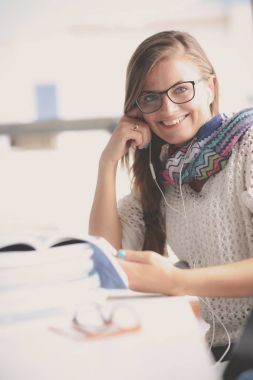 Cep telefonu Üniversitesi'nde kadın kullanımı