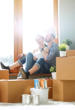 İki katta oturan ev taşıma. Çift