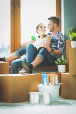 İki katta oturan ev taşıma. Çift