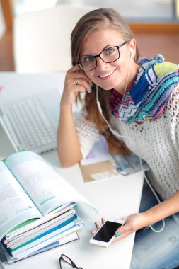 Kadın Üniversitesi'nde cep telefonu kullanımı. Öğrenci. Üniversitesi