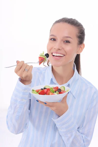 Ein schönes Mädchen, das sich gesund ernährt. Schöne Mädchen — Stockfoto