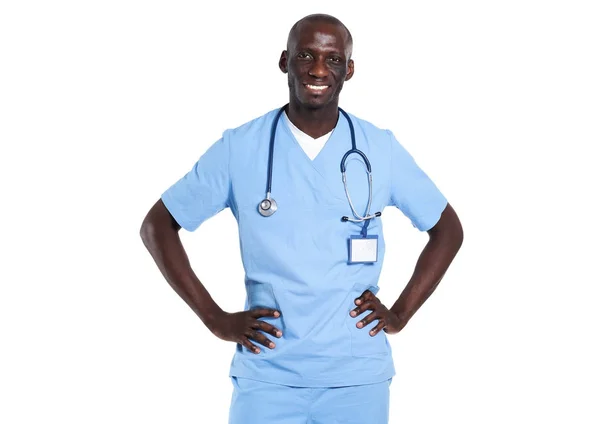 Portrait d'un médecin homme debout isolé sur fond blanc — Photo