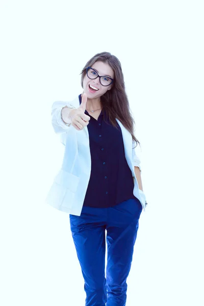 Mujer joven de pie, aislada sobre fondo blanco. Mujer joven . —  Fotos de Stock