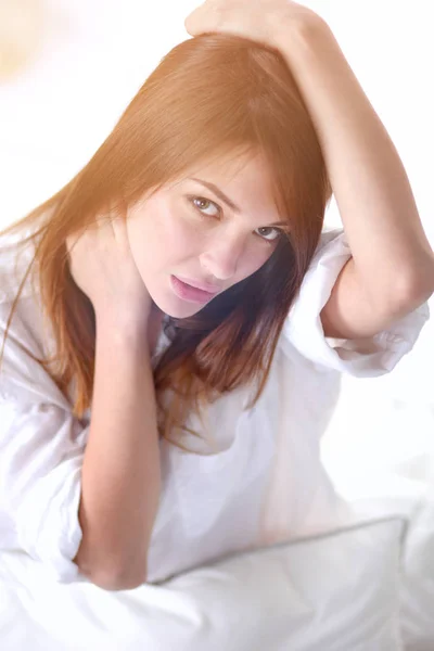 Portrait of beautiful young woman face. Isolated on white background. — Stock Photo, Image