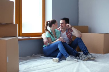 İki katta oturan ev taşıma. Çift