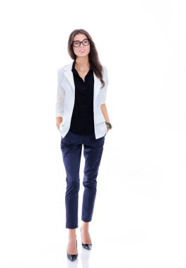 Duran, beyaz arka plan üzerinde izole genç kadın. Genç kadın.