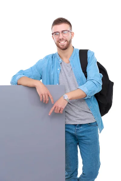 Pano tutan bir gülümseyen erkek öğrenci portresi. Eğitim olanakları. Üniversite öğrencisi. — Stok fotoğraf
