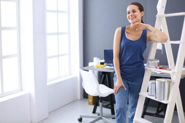 iç tasarım, yenileme ve teknoloji konsepti