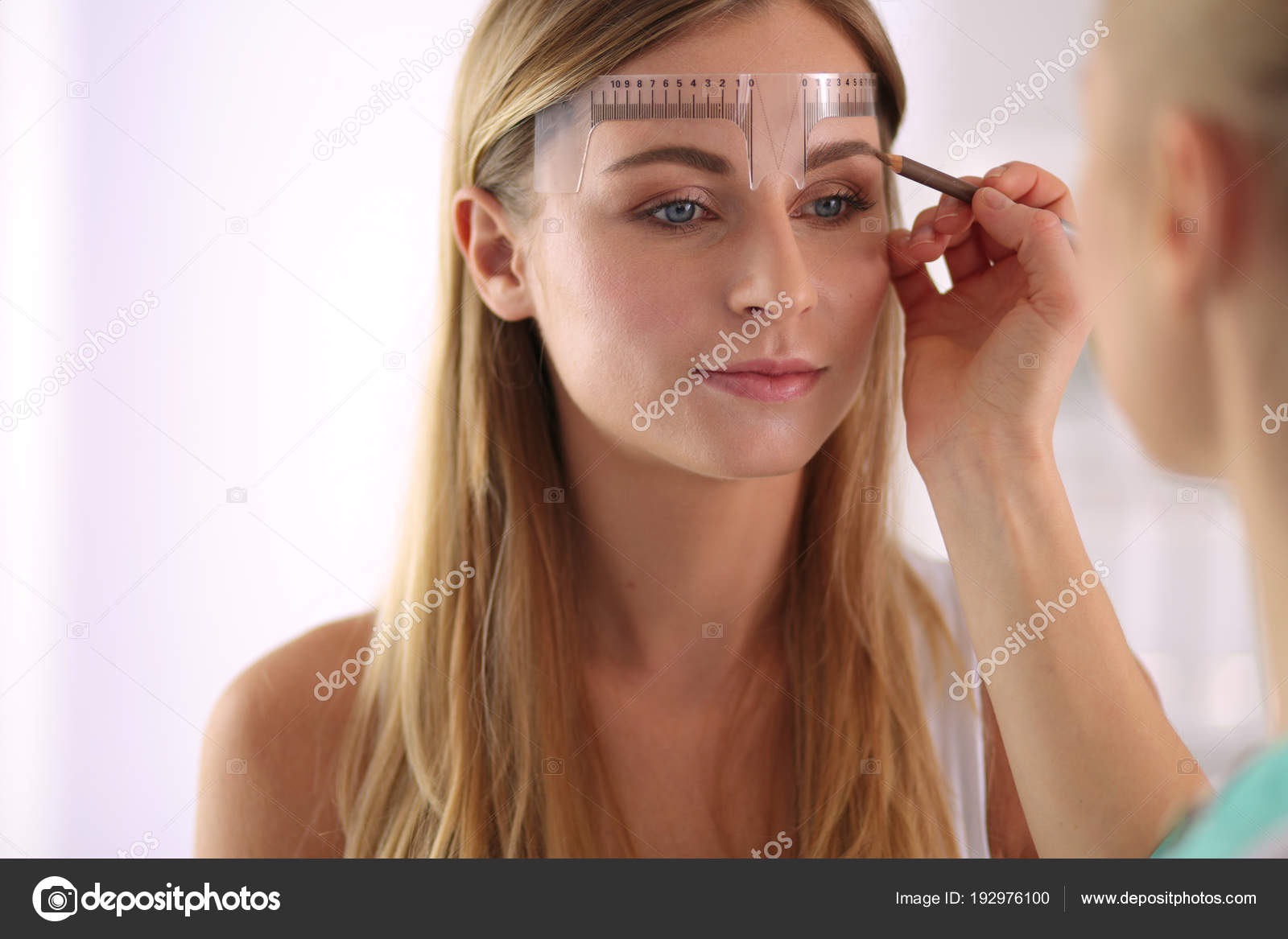 Maquillage Permanent Pour Les Sourcils Gros Plan Dune