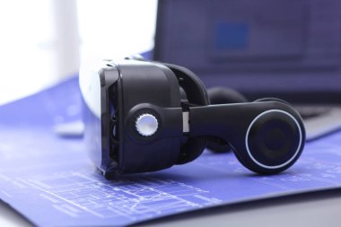 Bilgisayarlı sanal gerçeklik gözlükleri. İş. 3D teknoloji