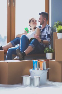 İki katta oturan ev taşıma. Çift