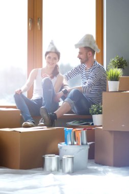 İki katta oturan ev taşıma. Çift