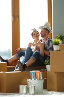 İki katta oturan ev taşıma. Çift