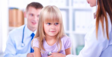 Doktor kadın Hastanesi'nde bir kız incelenmesi