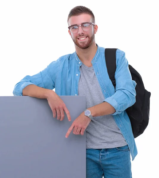 Πορτραίτο του χαμογελώντας αρσενικό φοιτητής κρατώντας κενό πίνακα. Ευκαιρίες εκπαίδευσης. Φοιτητής κολεγίου. — Φωτογραφία Αρχείου