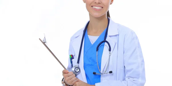 Vrouwelijke dokter met klembord. Vrouwelijke dokter — Stockfoto