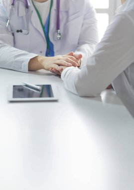 hasta ve doktor ilaç reçete kapat