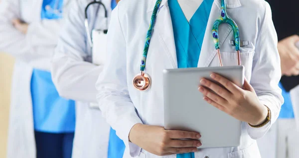 Gruppe von Ärzten und Krankenschwestern im Krankenhauszimmer — Stockfoto